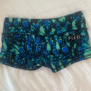 FLEO shorts medium LRC